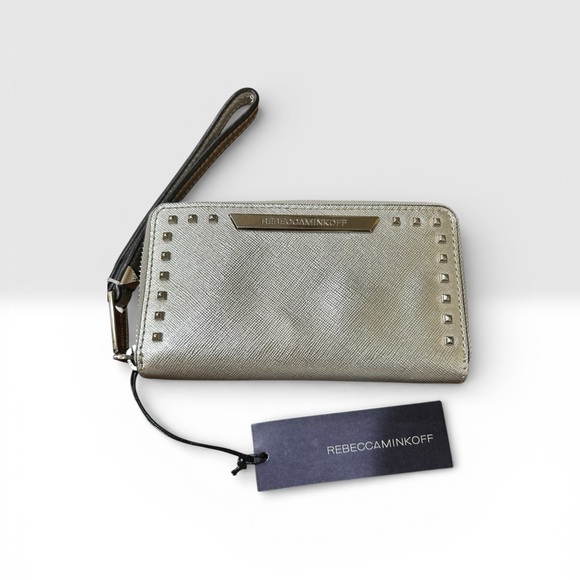 Rebecca Minkoff Metallic Silver Wristlet Olivia Tech NWT Style: S182E140-140 - Picture 2 of 11
